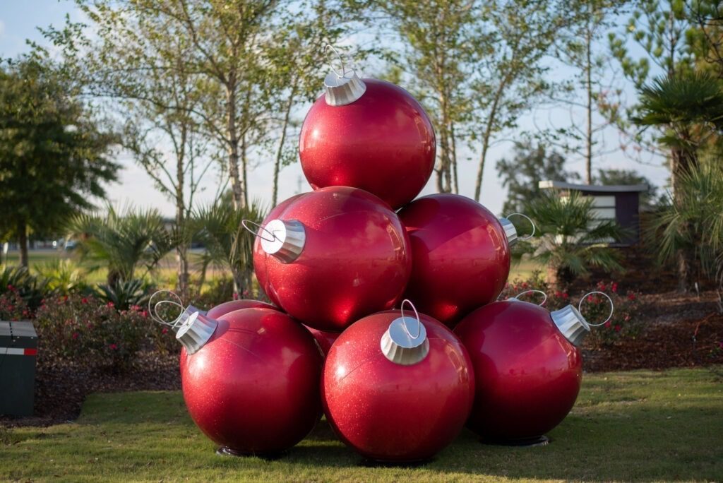 Giant Christmas Ornaments Are a Gamechanger!